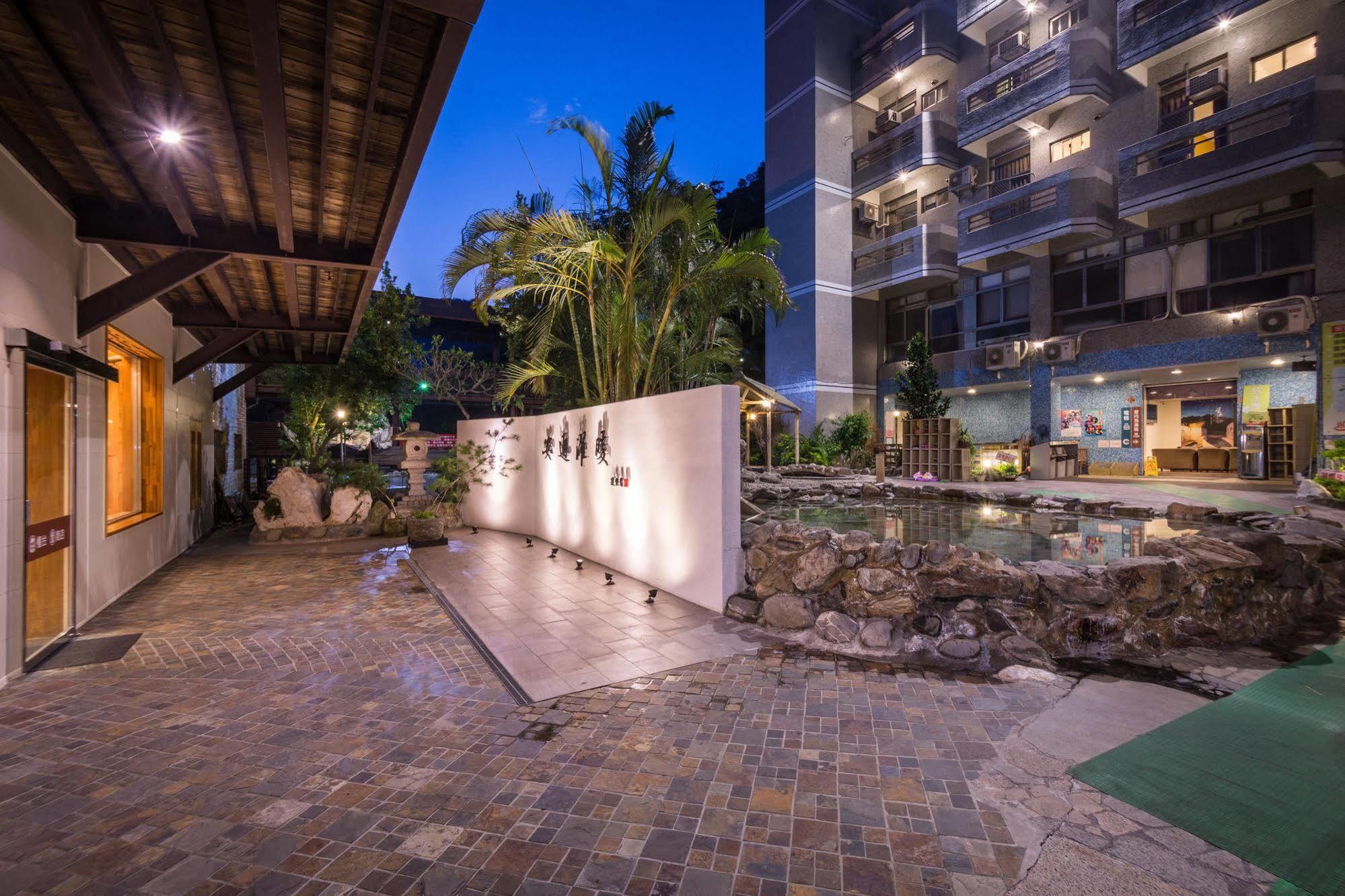 An Tong Hot Spring Hotel Yuli Exterior photo